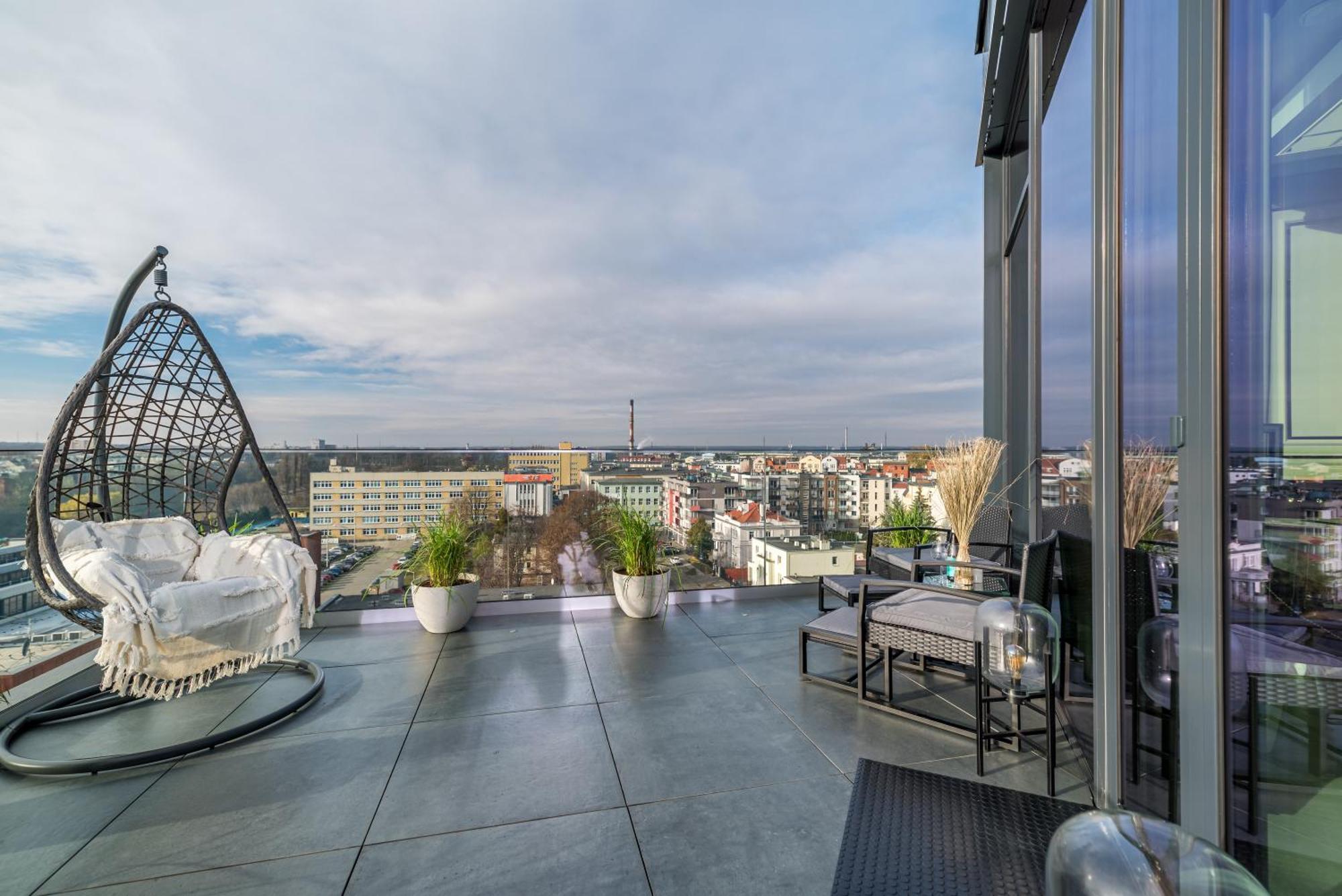 Q18 Aparthotel Bydgoszcz Bagian luar foto