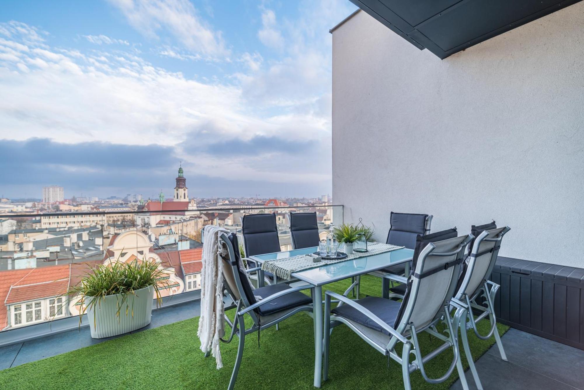 Q18 Aparthotel Bydgoszcz Bagian luar foto