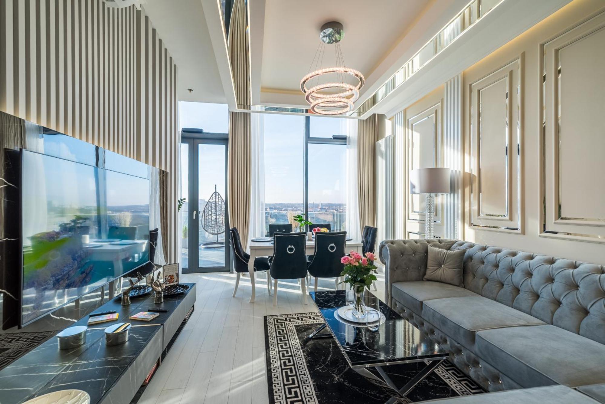 Q18 Aparthotel Bydgoszcz Bagian luar foto