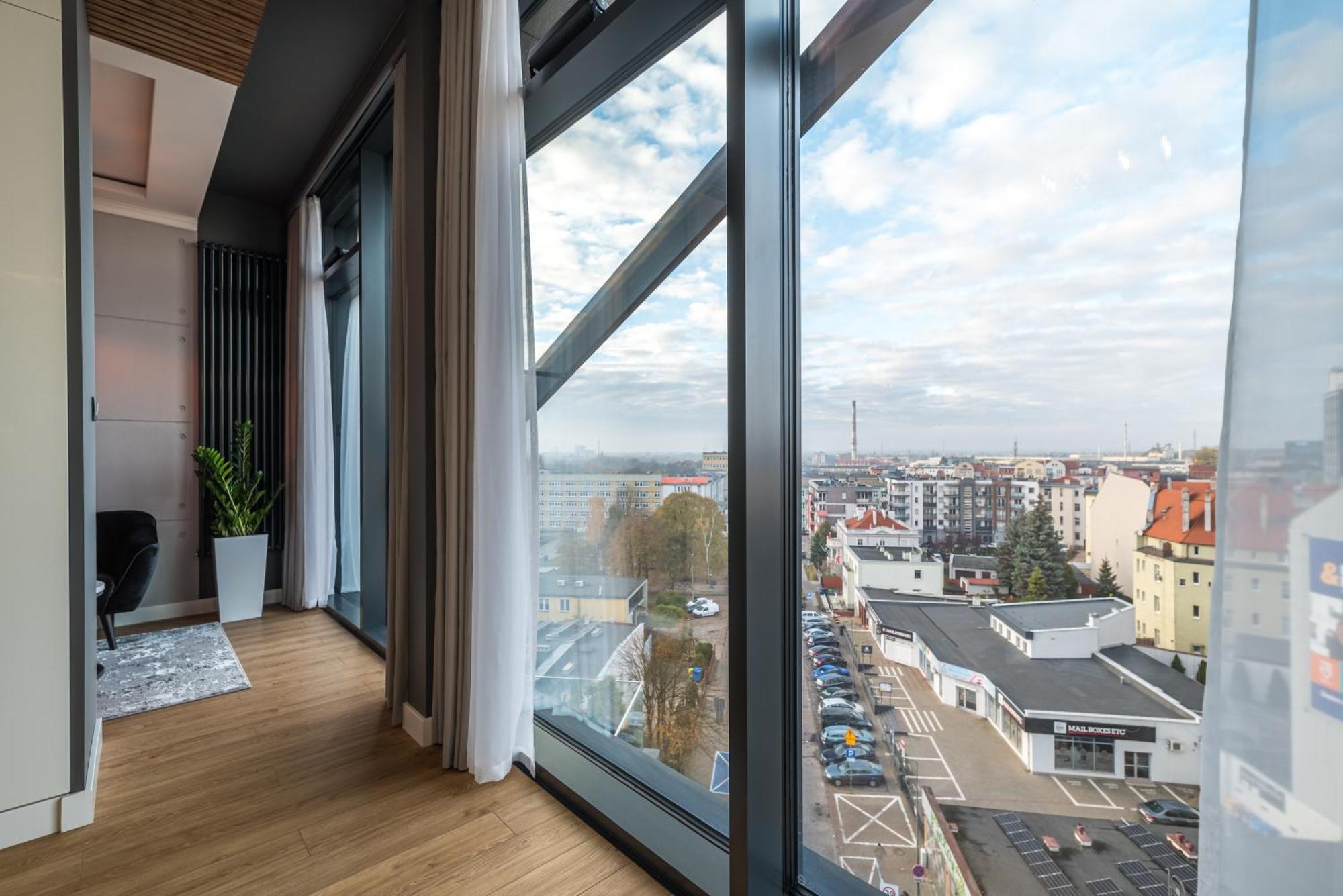 Q18 Aparthotel Bydgoszcz Bagian luar foto